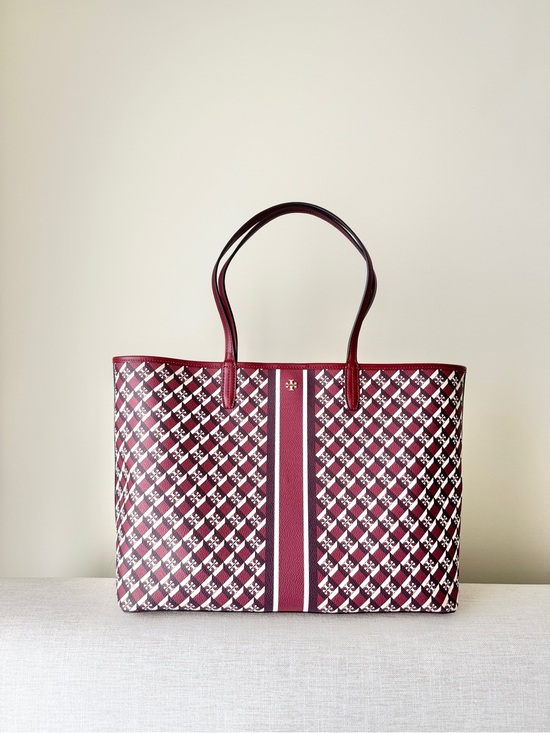 Tory Burch Handbags - Tory Burch Red Geo Logo Tote Bag – Burgundy – New with Tags